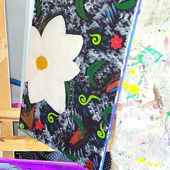 UNFRAMED Handmade Floral Art by Me. - Picture 4 of 5
